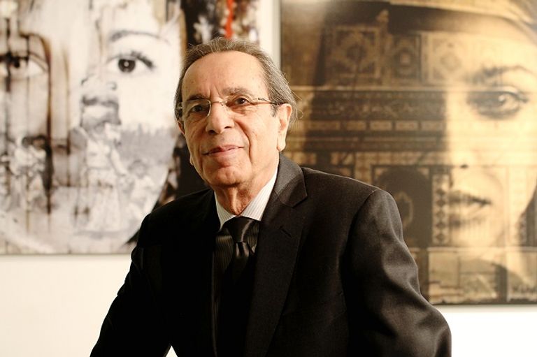 ربعي المدهون الفائز بجائزة بوكر 2016 عن روايته «مصائر: كونشرتو الهولوكست والنكبة»