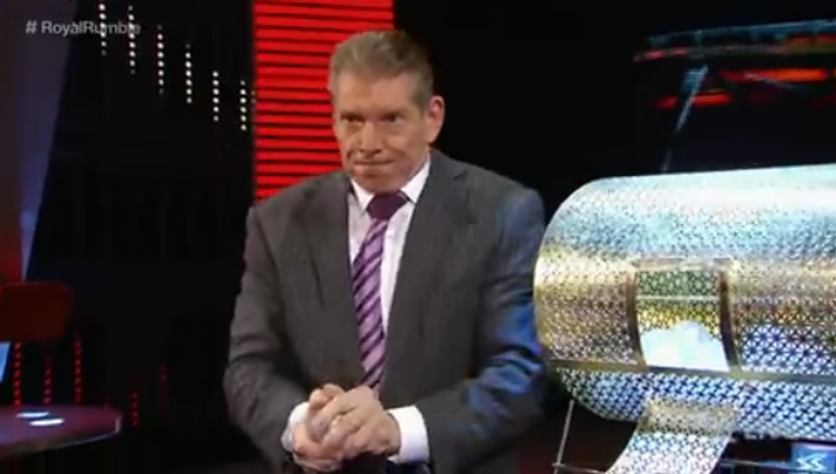 فينس ماكمان رئيس مؤسسة المصارعة الحرة العالمية الترفيهية وابنته ستيفانى