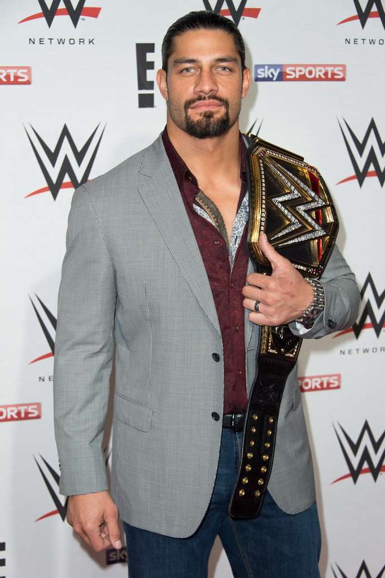 رومان رينز بطل العالم الأسبق