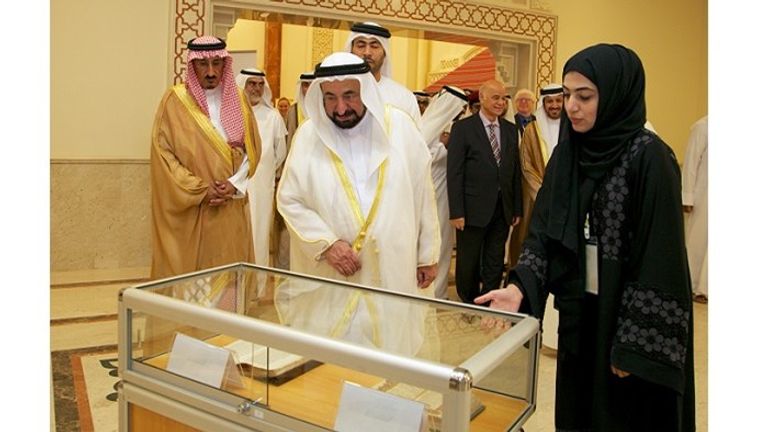 دشن الشيخ الدكتور سلطان بن محمد القاسمي فعاليات المؤتمر الدولي الأول للجامعة القاسمية