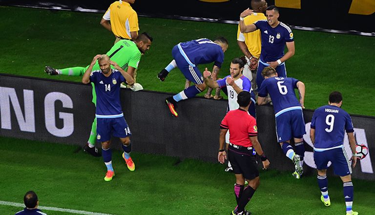 سقوط لافيتزي