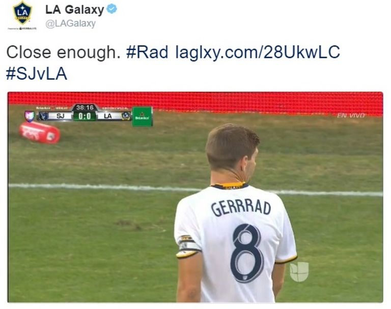 قميص جيرارد – تغريدة لوس أنجلوس جالاكسي 