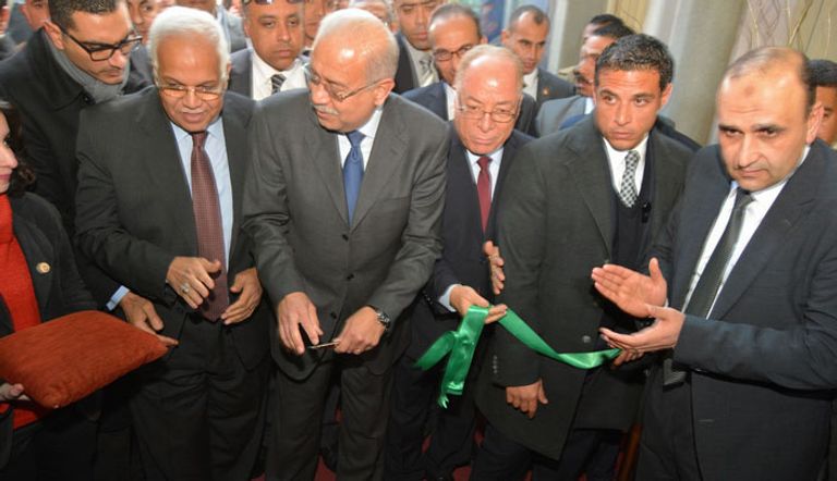 رئيس الوزراء يفتتح معرض الكتاب