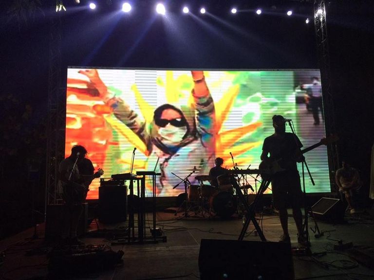 دينا الوديدي