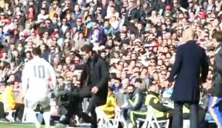 سيميوني مدرب أتليتكو مدريد