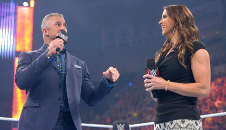 شين ماكمان يعلن بث عرض سماكدون على الهواء كل أسبوع