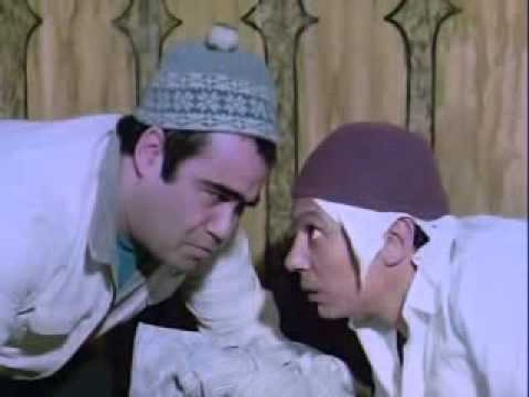 زيان خلال أحد أعماله مع عادل إمام