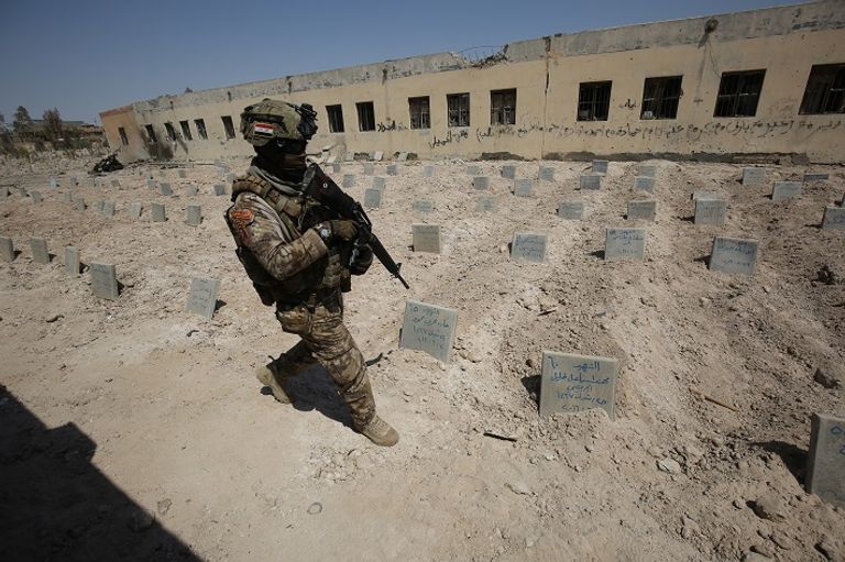 مقابر داعش الجماعية