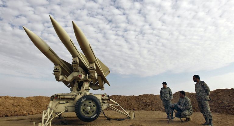 إيران تهتم بتطوير منظومتها الصاروخية وتقول أن المستقبل لها