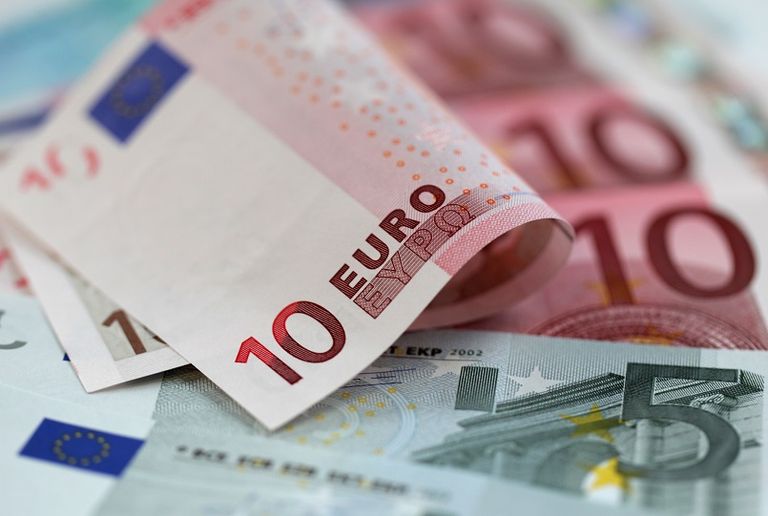 اليورو عند أعلى مستوى في أسبوعين