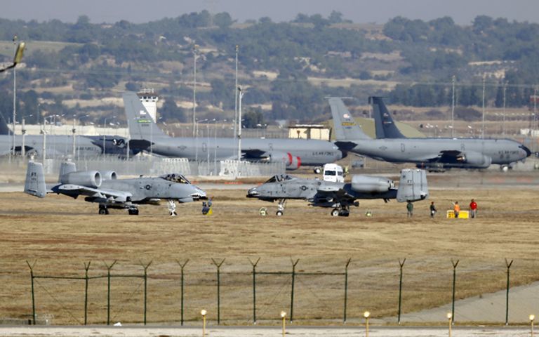 طائرات أمريكية في قاعدة بقاعدة جوية تركية (رويترز) 
