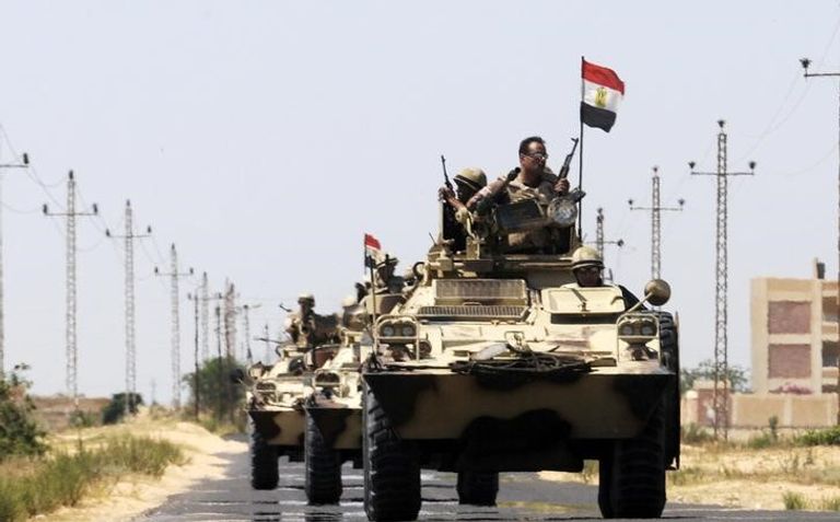 داعش يتبني تفجيرًا في سيناء يسفر عن مقتل 7 أشخاص