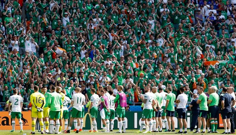 جماهير أيرلندا تحيي اللاعبين برغم الخسارة من فرنسا
