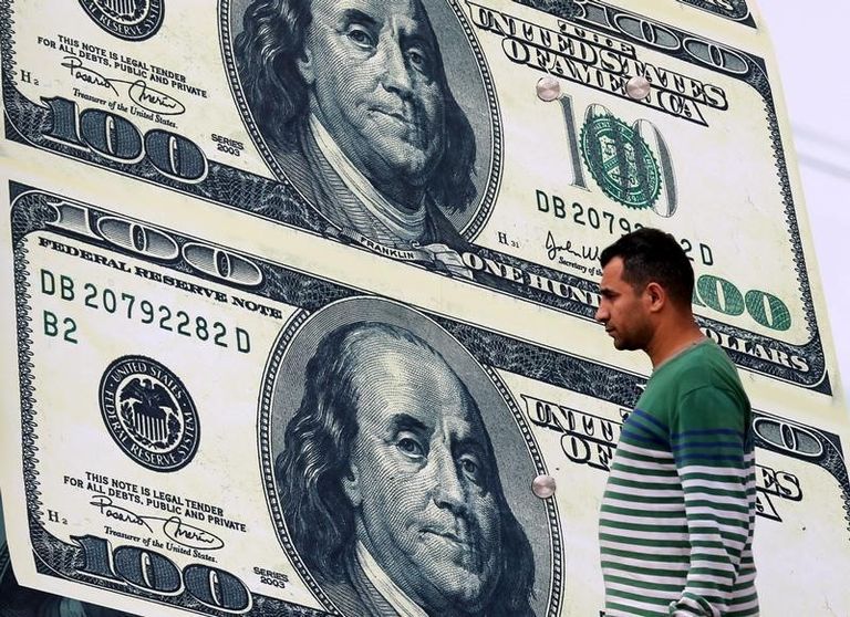الدولار يرتفع مجددا أمام الجنيه المصري - رويترز