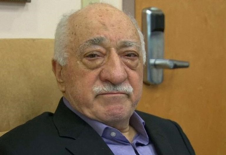 رجل الدين التركي فتح الله كولن- رويترز