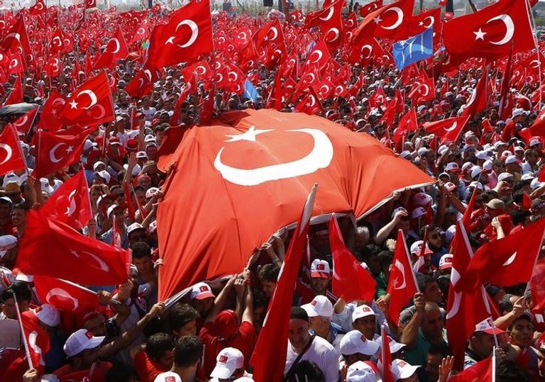 مظاهرات مؤيدة للرئيس التركي أردوغان في اسطنبول