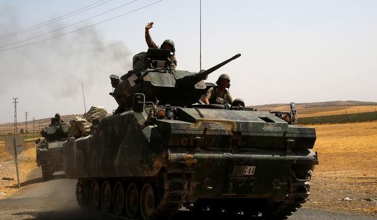 دباباة تركية في الأراضي السورية