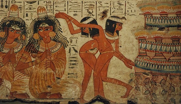 نقش فرعوني لاحتفالات المصريين القدماء بعيد الربيع (ارشيفية من الانترنت)