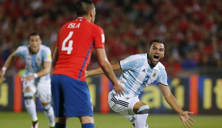 فوز مثير للأرجنتين على تشيلي