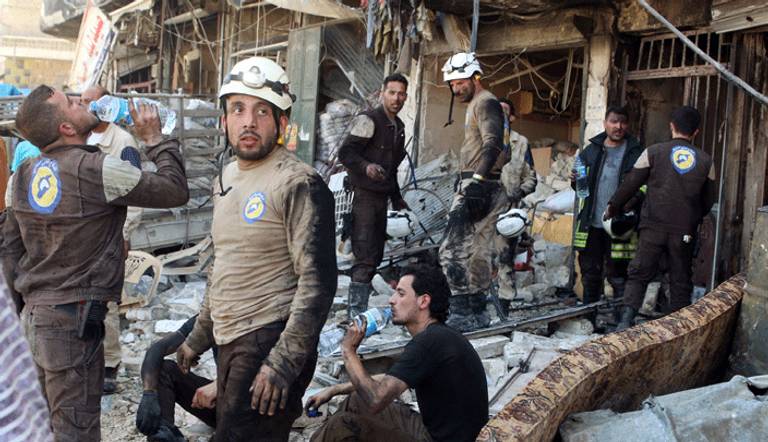 آثار الدمار الذي حل بمدينة حلب جراء المعارك