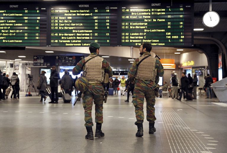 السلطات البلجيكية أعلنت أن مطار بروكسل الدولي سيظل مغلقًا حتى غدٍ الأربعاء