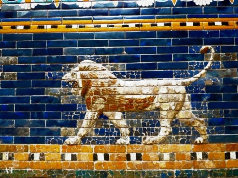 بوابة عشتار تمثل الرمز الأقوى للبهاء والروعة التي كانت عليها بابل القديمة