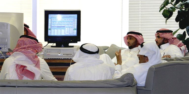 مؤشر سوق الأسهم السعودي ارتفع في مستهل تعاملات الخميس مدعوما بمكاسب الأسهم القيادية