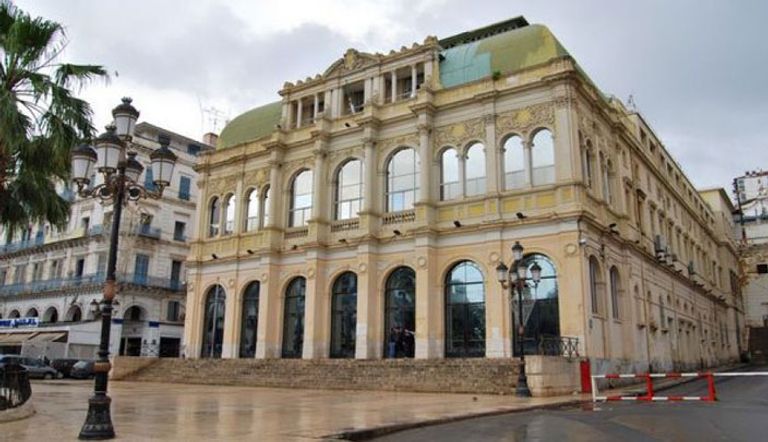 دار الأوبرا التي تحولت بعد  الاستقلال إلى المسرح الجزائري