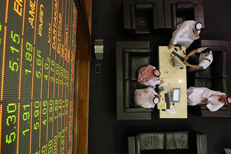سوق دبي تغلق على ارتفاع