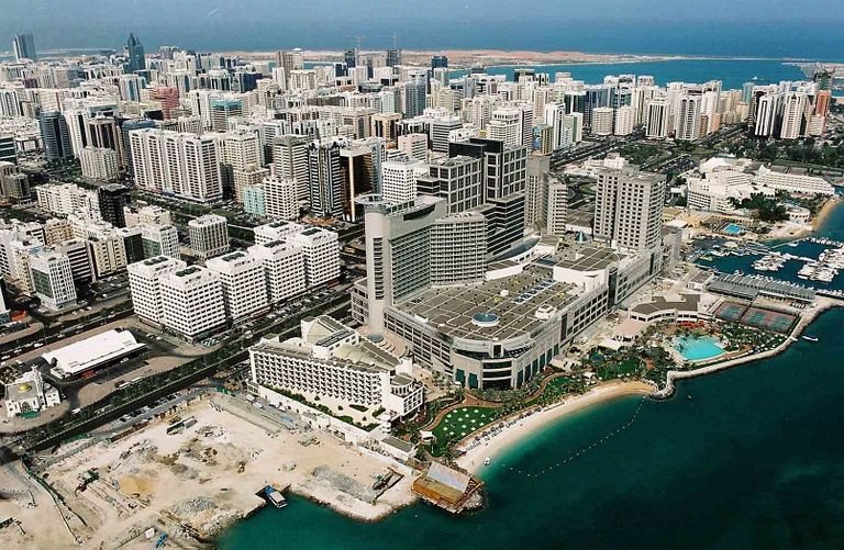 جاذبية قطاع العقارات في أبوظبي للشركات العالمية 
