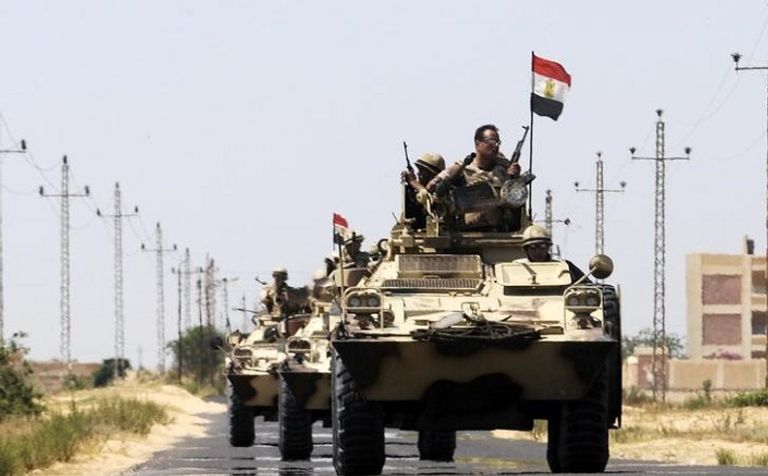 قوات تابعة للجيش المصري في سيناء (رويترز)