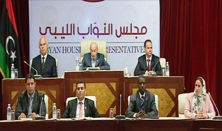 البرلمان الليبي يعلق جلسته المقررة للتصويت على منح الثقة لحكومة الوفاق الوطني