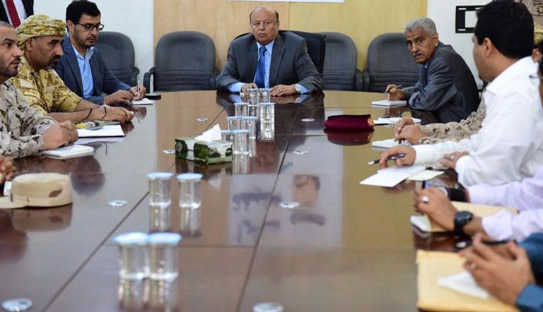  اللقاء بين الرئيس اليمني وقائد القوات الاماراتية عدن
