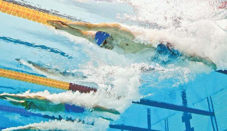 البطولة تستضيف أكثر من 130 سباحًا وسباحة يمثلون 35 دولة
