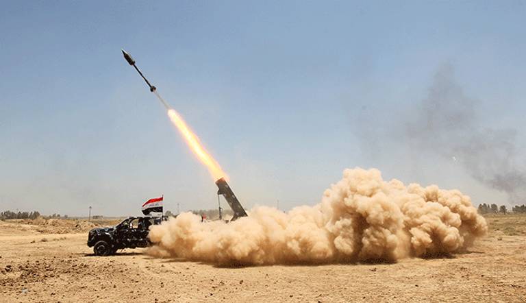 القوات العراقية تطلق صاروخا باتجاه بلدة سيجار القريبة من الفلوجة