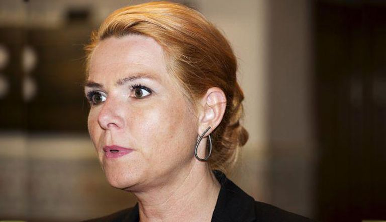 وزيرة الهجرة الدنمركية انغر ستويبرغ