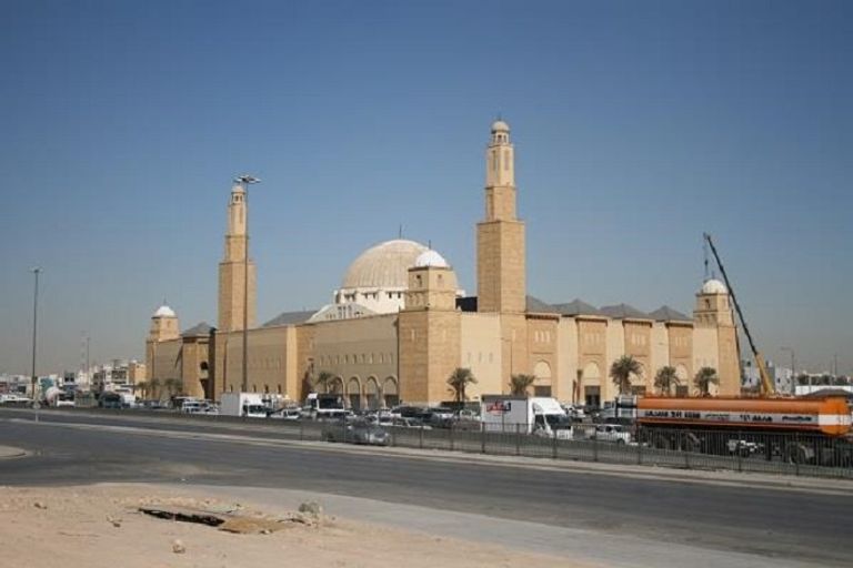 المساجد هدف متكرر للإرهابيين
