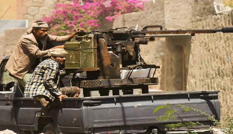 المتمردون ينقلون أسلحة ثقيلة إلى شمالي صنعاء