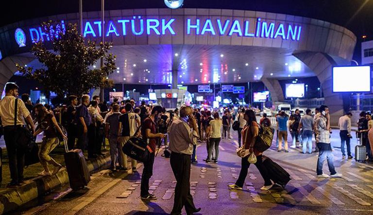 تفجير مطار أتاتورك بإسطنبول