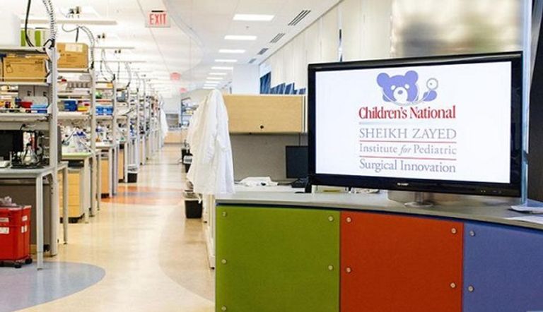 معهد الشيخ زايد لتطوير جراحة الأطفال بواشنطن