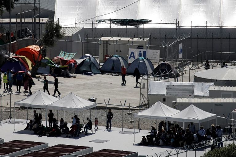 معسكر للاجئين (رويترز)