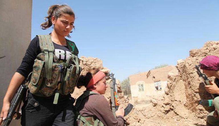 التجنيد الإجباري لكرديات سوريا