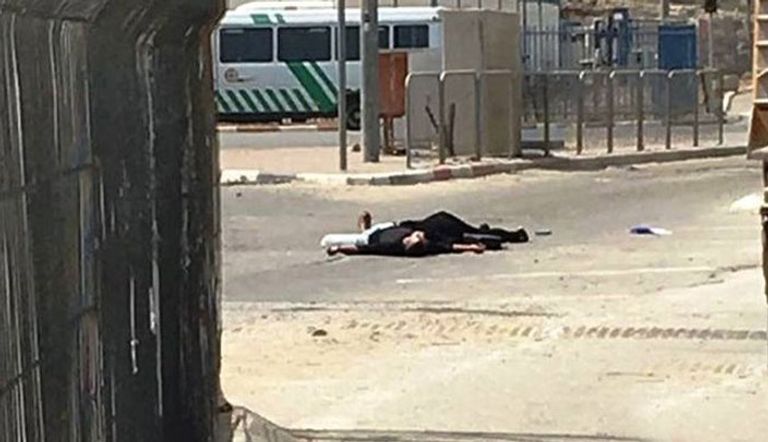 استشهاد فتاة فلسطينية وإصابة شاب برصاص الاحتلال