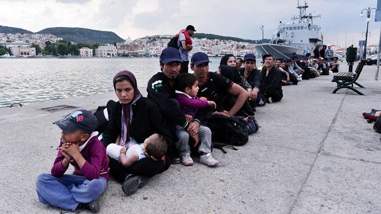عدد من اللاجئين المتجهين لأوروبا