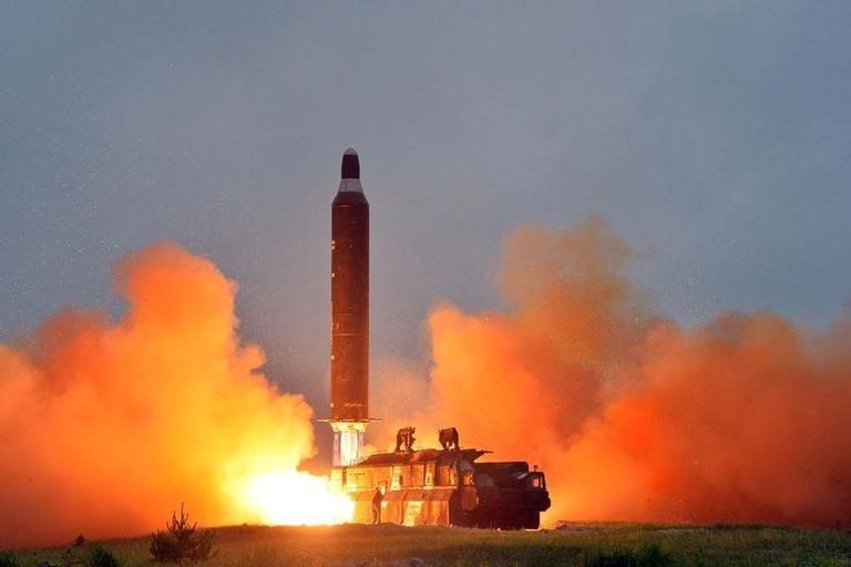 أحد تجارب كوريا الشمالية - رويترز