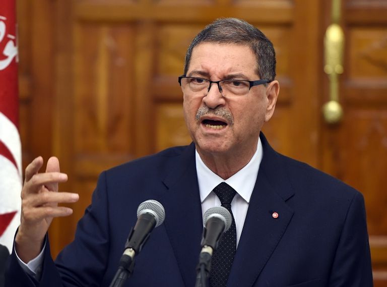 رئيس الحكومة التونسية الحبيب الصيد (أ ف ب)