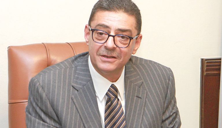 محمود طاهر رئيس الأهلي