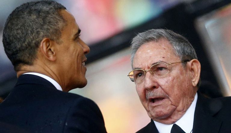 أوباما وراؤول كاسترو 