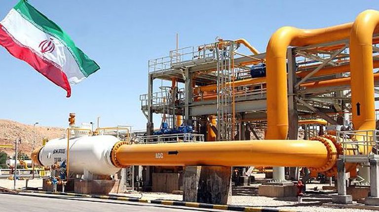 إيران ترفض خطة تجميد انتاج النفط