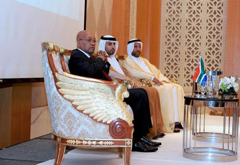 مباحثات بين رئيس جنوب إفريقيا ورجال الأعمال الإماراتيين